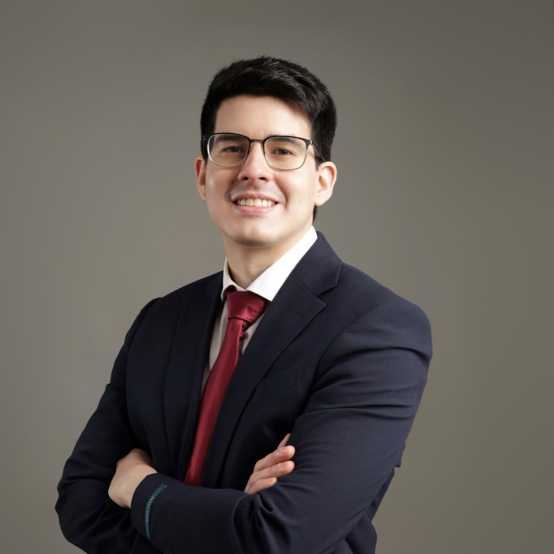 Dr. Francisco González Frías